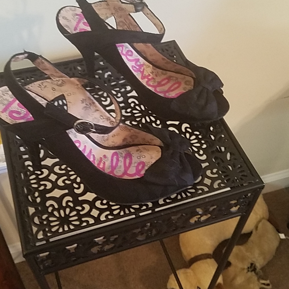 Shoes